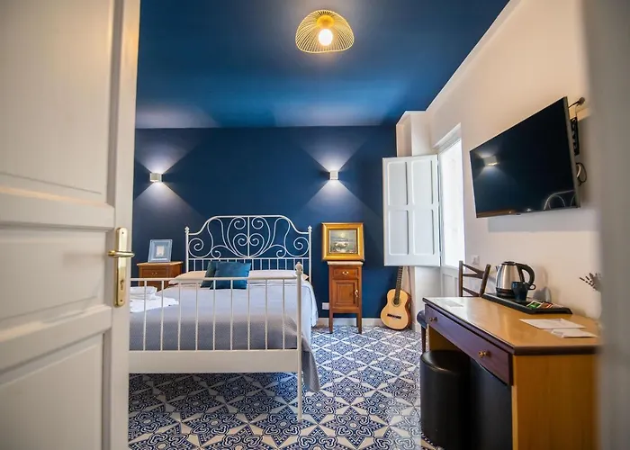 Bed & Breakfast Crudo 4*